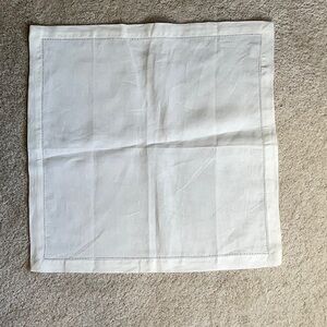 NWOT Waterford linen napkins